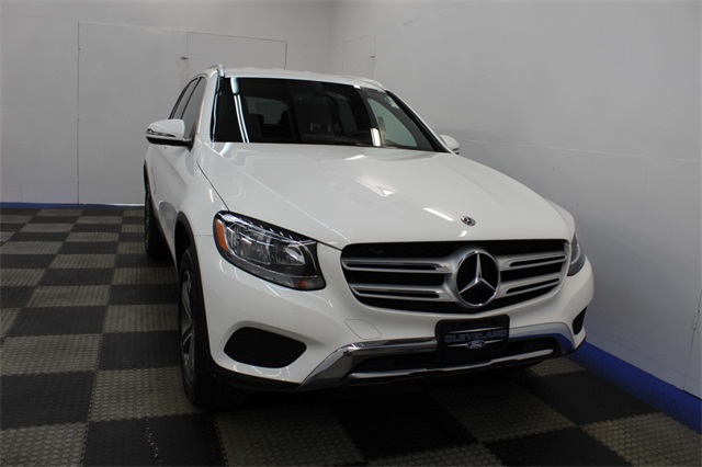 Pre Owned 2018 Mercedes Benz Glc Glc 300 Rwd 4d Sport Utility